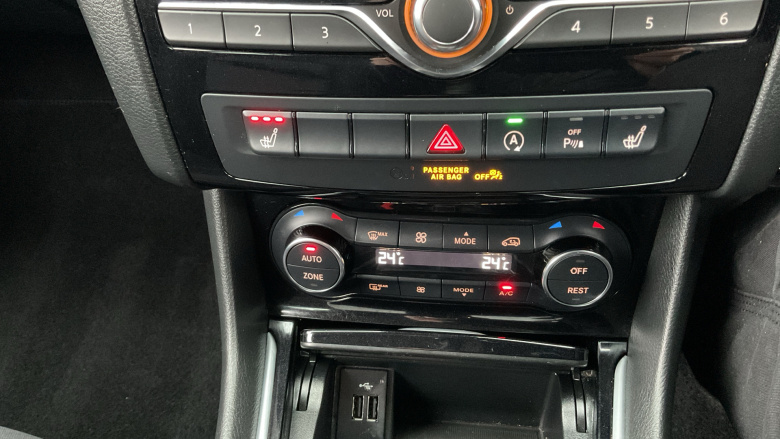 Infiniti Q30 1.5d Business Executive 5dr Diesel Hatchback